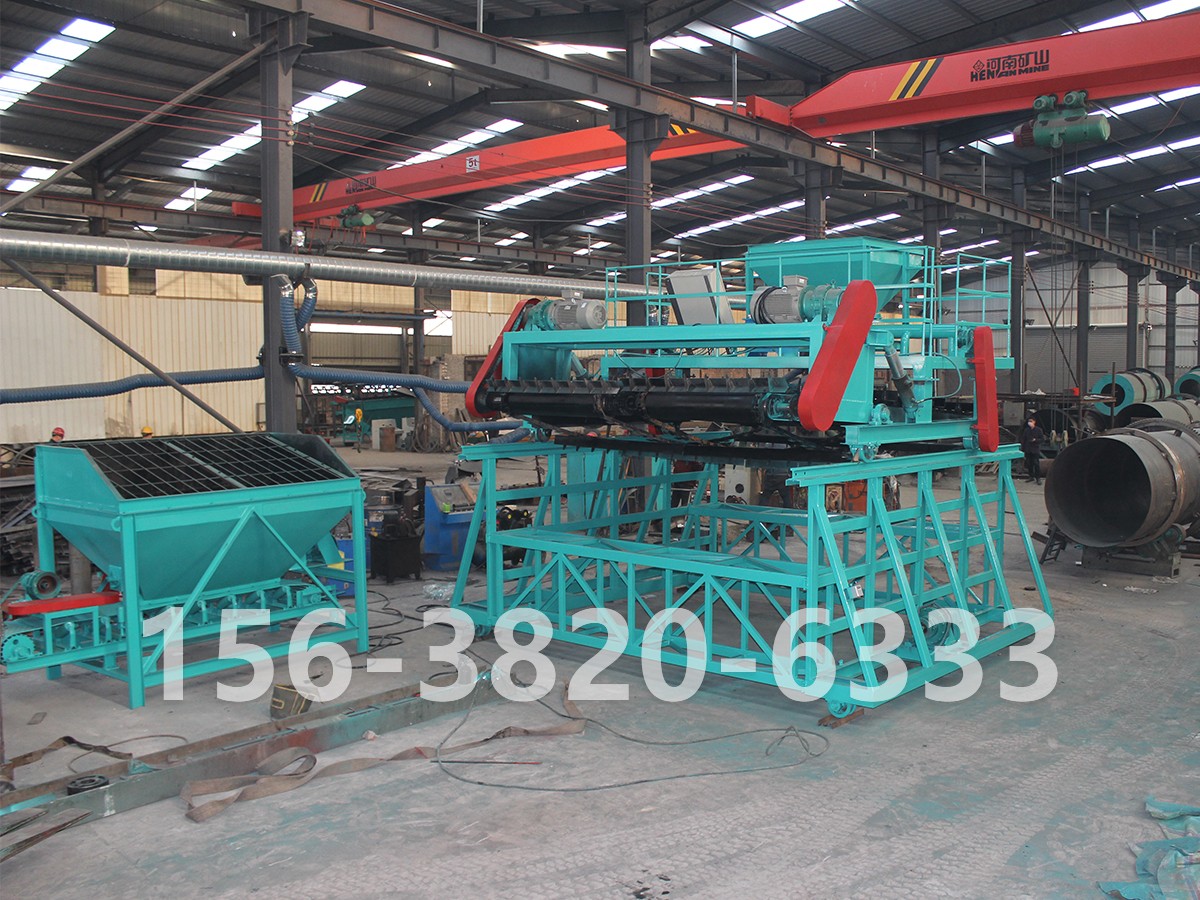 鏈板式翻拋機(jī) 鏈板式翻拋機(jī)